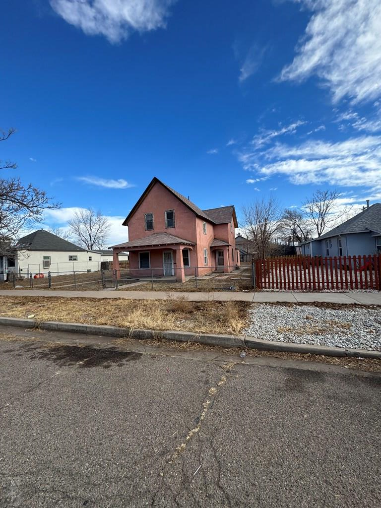 1426 E Routt Ave, Pueblo, CO 81004 - Image #2