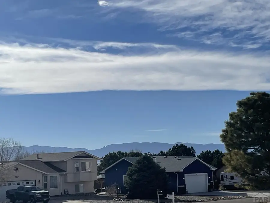 115 W Blakeland Dr, Pueblo West, CO 81007 - #2