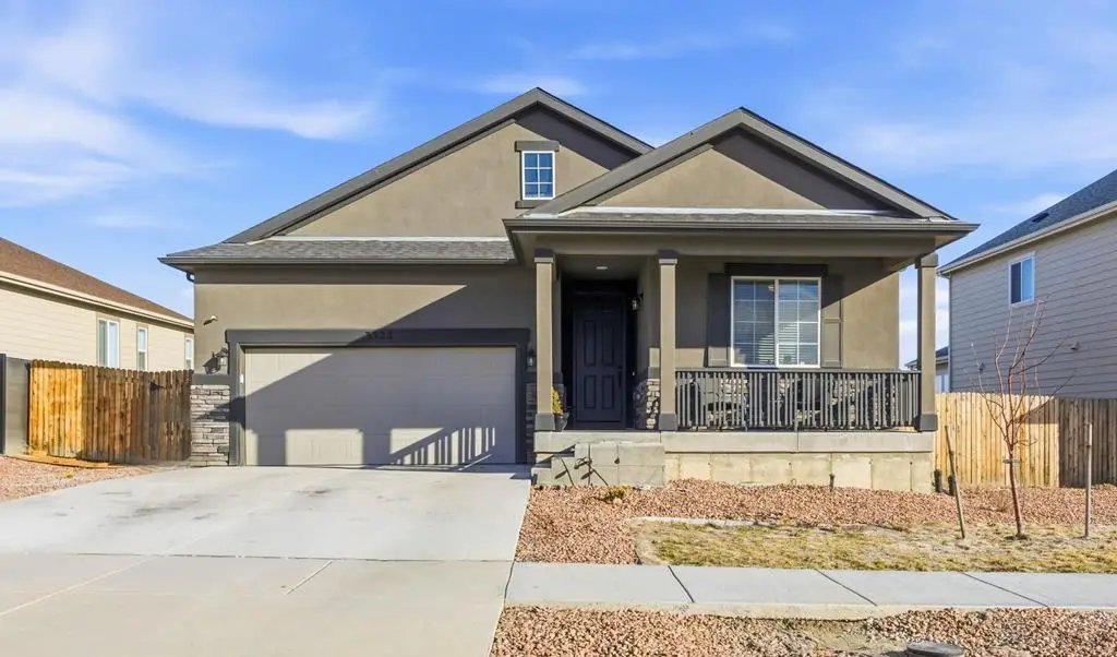 3322 Bella Luna Dr, Pueblo, CO 81001 - Image #1