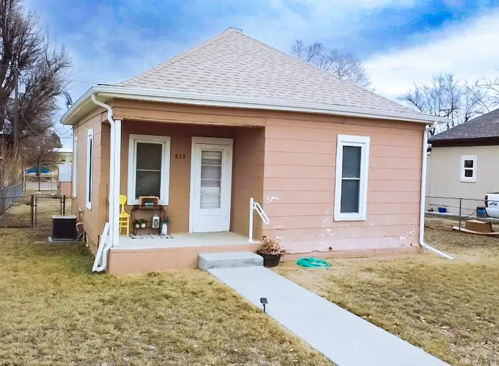 813 Edison Ave, La Junta, CO 81050 - #1
