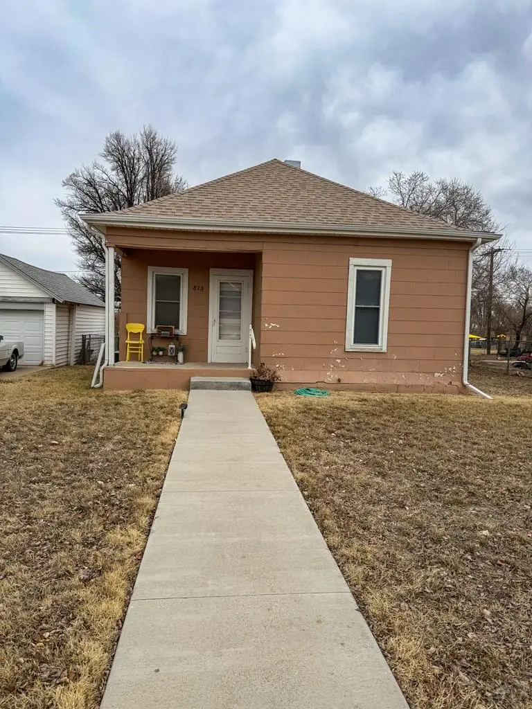 813 Edison Ave, La Junta, CO 81050 - #2