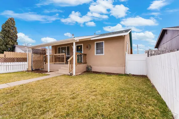 1326 E River St, Pueblo, CO 81001