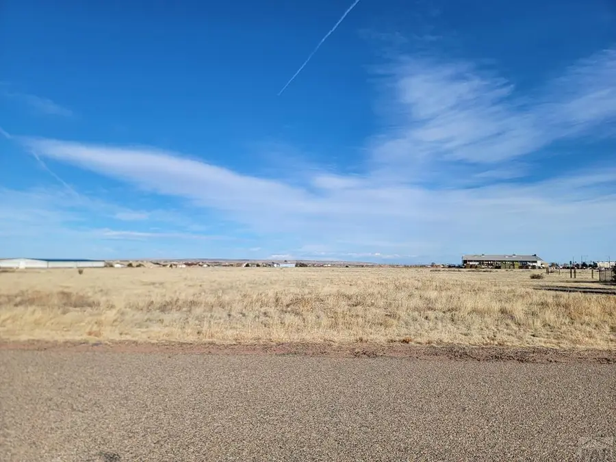 156 N Merrill Dr, Pueblo West, CO 81007 - #3