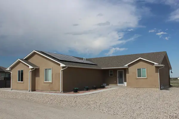 1656 N Calle Rosa Dr, Pueblo West, CO 81007