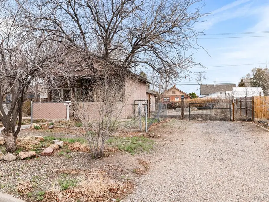 2522 E Routt Ave, Pueblo, CO 81004 - #3