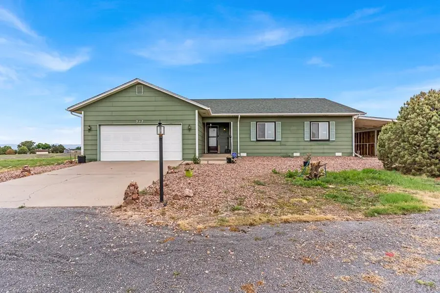 217 W Linden Ave, Pueblo, CO 81007 - #2