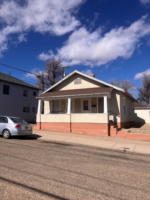 109-111 W 6th St, La Junta, CO 81050
