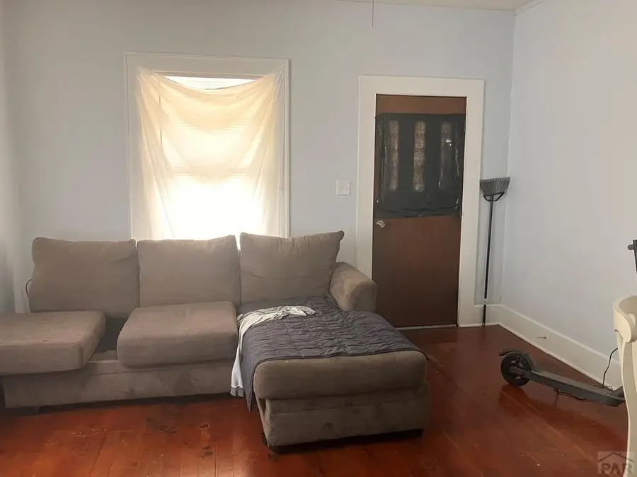 109-111 W 6th St, La Junta, CO 81050 - #2