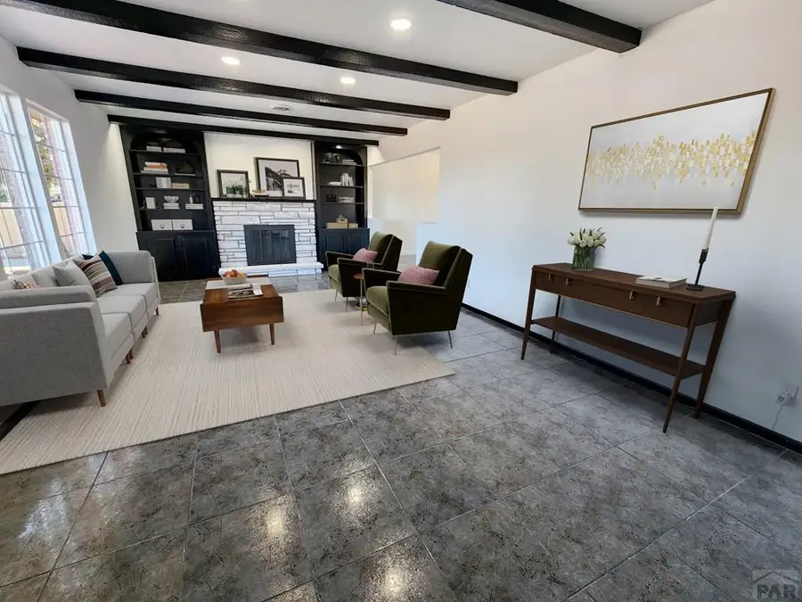 135 La Rochelle Dr, Pueblo, CO 81005 - #2