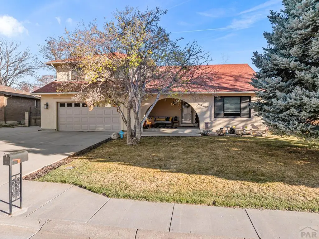 7 Alta Loma Dr, Pueblo, CO 81005 - #1