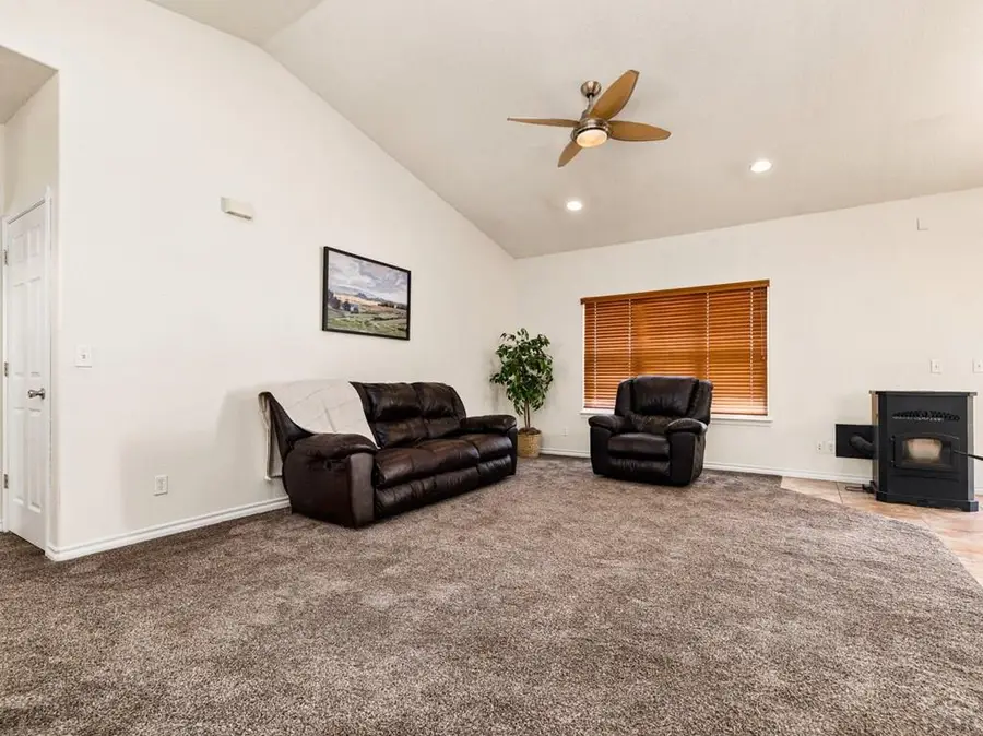 1035 E Marengo Dr, Pueblo West, CO 81007 - #3