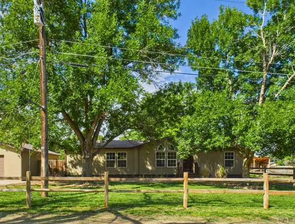 1131 24 1/2 Lane, Pueblo, CO 81006