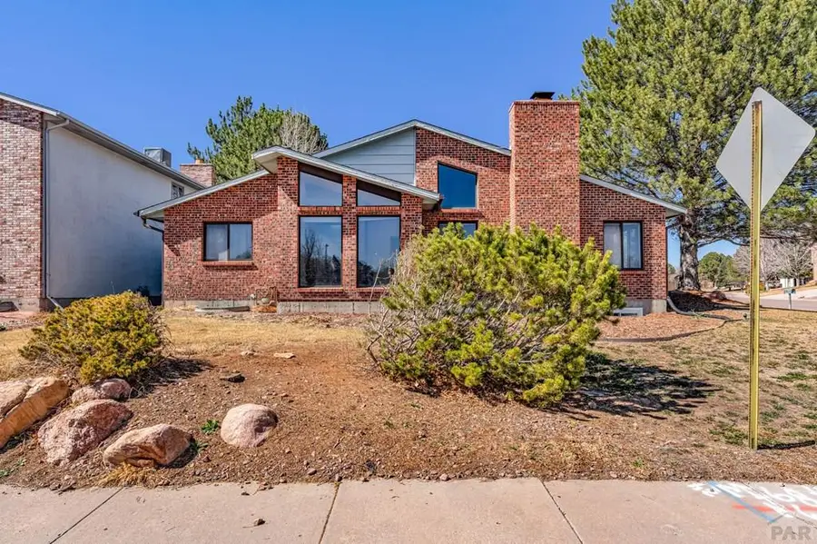 4501 Cedarweed Blvd, Pueblo, CO 81001 - #3