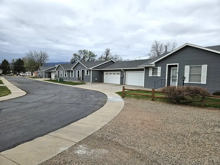 1323 Park Ave, Canon City, CO 81212 - #2