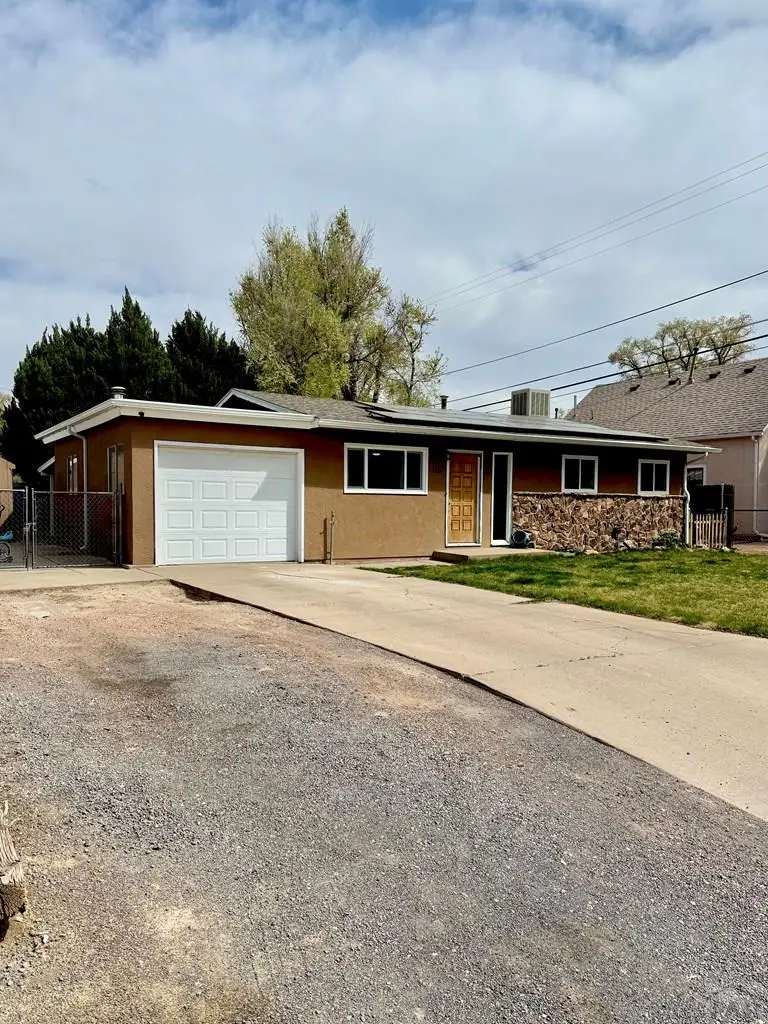 106 Dotson Ave, Pueblo, CO 81005 - #2
