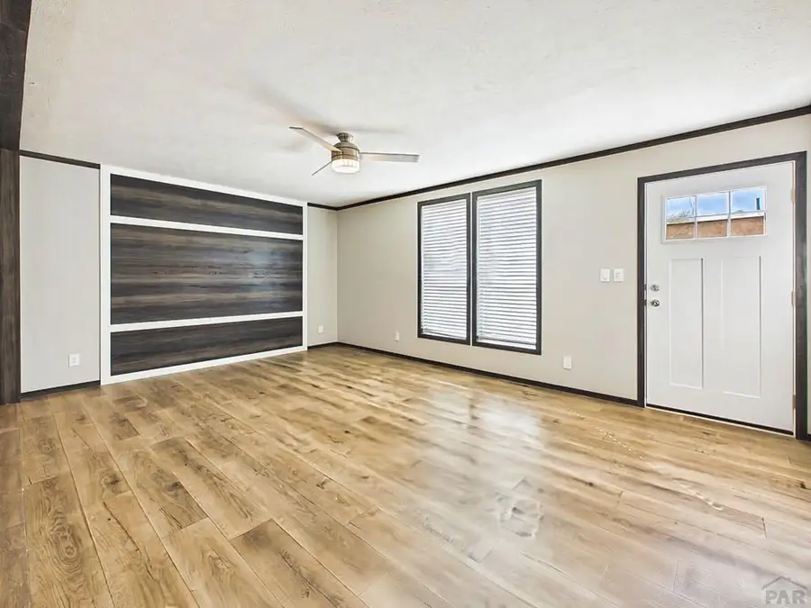 273 E Don Dr, Pueblo, CO 81007 - #2