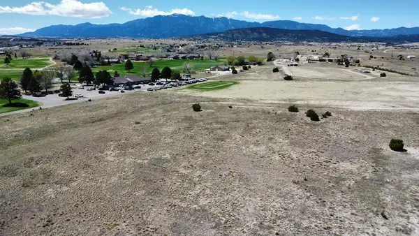 1113 Plum Creek Ln, Colorado City, CO 81019