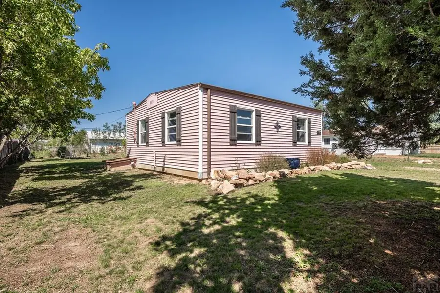 809 1/2 Montana, Walsenburg, CO 81089 - #3