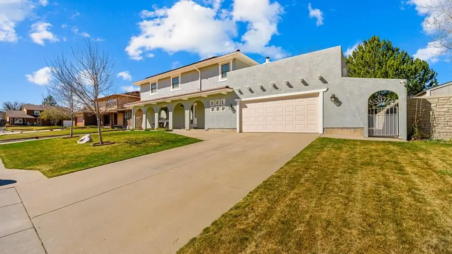 61 Posada Dr, Pueblo, CO 81005 - #2