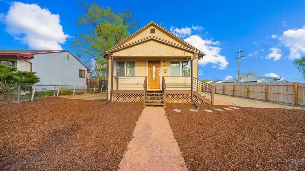 2702 Cheyenne Ave, Pueblo, CO 81003 - #1