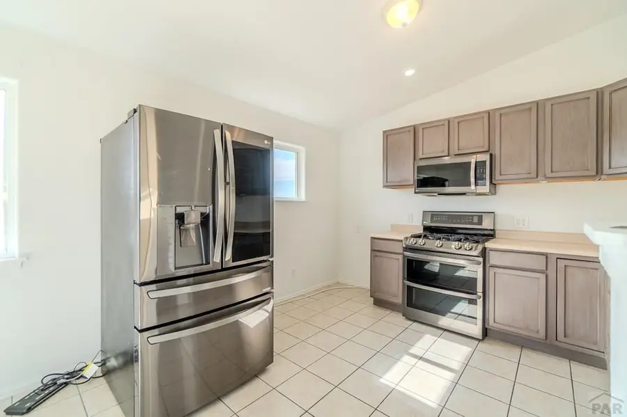 2425 Atlanta Ave, Pueblo, CO 81003 - #3