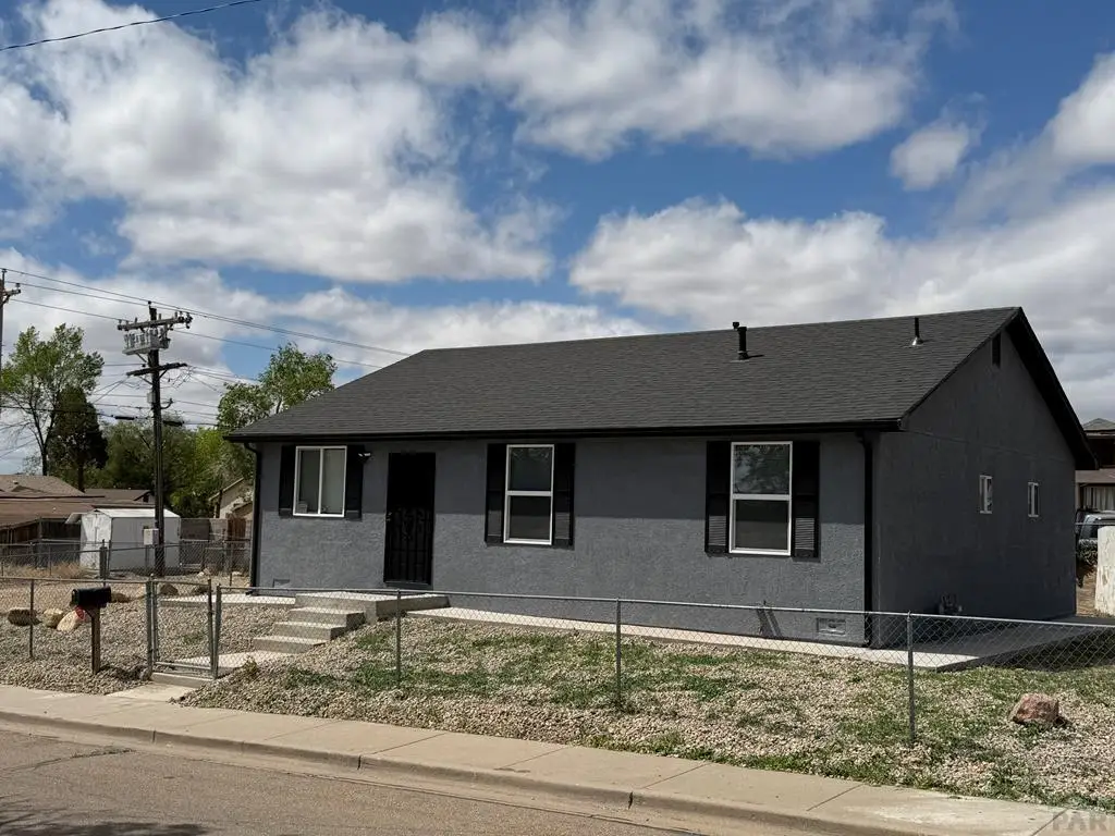 1325 Queens Ave, Pueblo, CO 81001 - #1