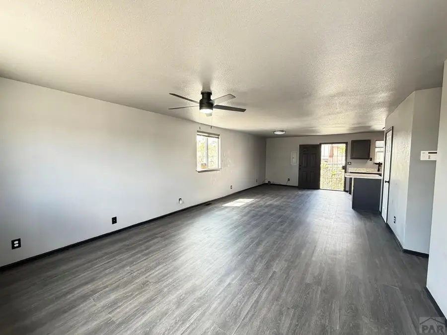 1325 Queens Ave, Pueblo, CO 81001 - #3