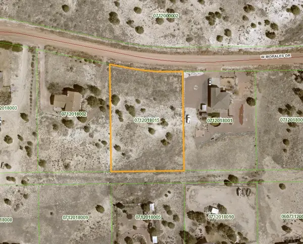 1990 W Morales Dr, Pueblo, CO 81007