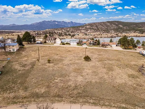 744 St Vrain Dr, Colorado City, CO 81005