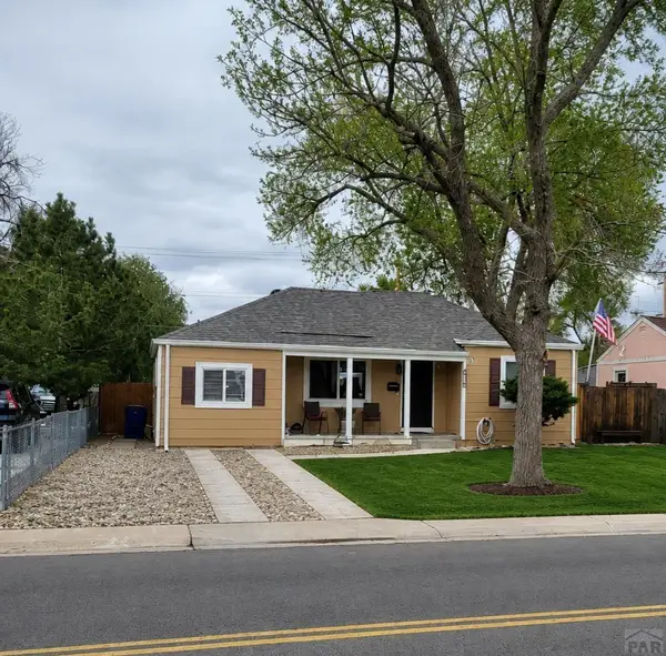 1912 Moline St, Aurora, CO 80010