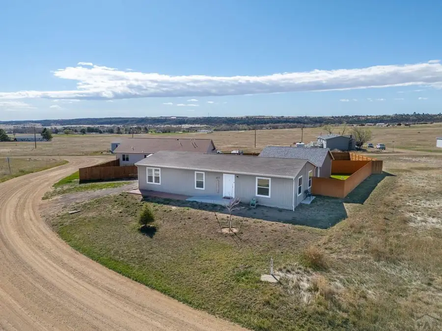 4822 W Isabella Dr, Colorado City, CO 81019 - #2