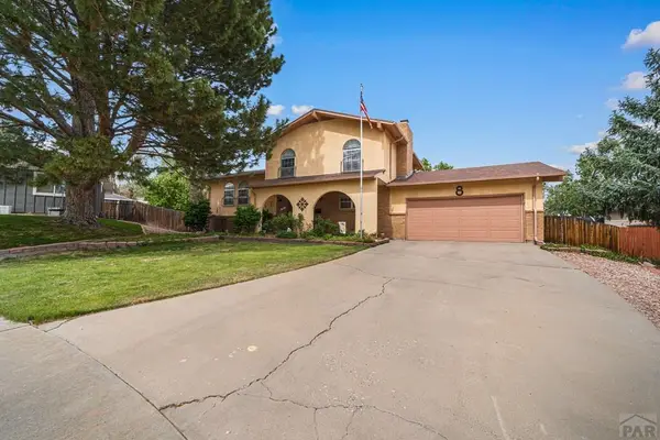 8 Courtney Place, Pueblo, CO 81001