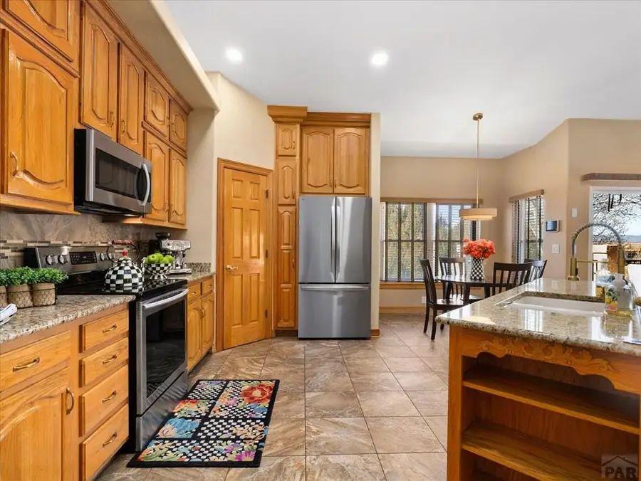 3 St. Andrews Ct., Pueblo, CO 81001 - #2