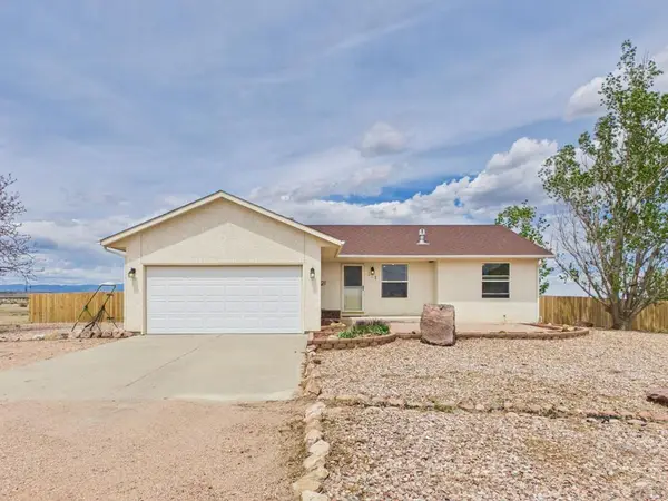 221 W Bywood Dr, Pueblo West, CO 81007