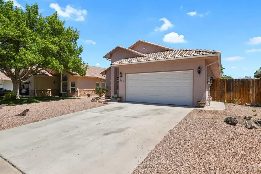 932 Pinecrest Dr, Pueblo, CO 81005 - #3