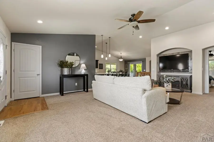 5114 Lynn Meadows Dr, Pueblo, CO 81005 - #3