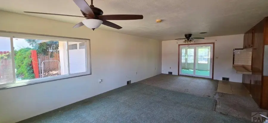 806 S 13th St, Lamar, CO 81052 - #2