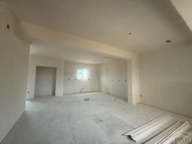 2410 Yankee Ct, Pueblo, CO 81008 - #2