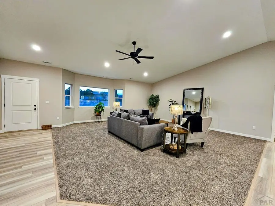576 E Earl Dr, Pueblo West, CO 81007 - #2
