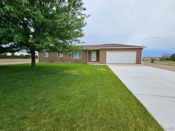 8302 Surrey Ridge Ct, Lamar, CO 81052