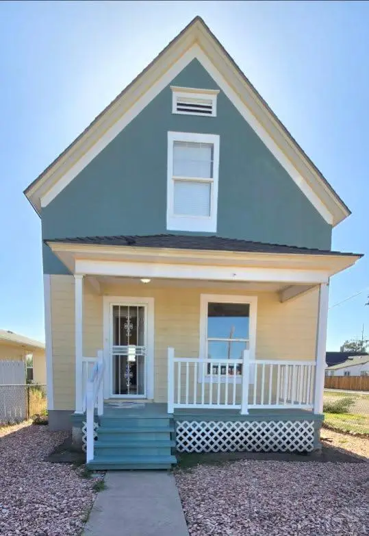 402 Lincoln Ave, La Junta, CO 81050 - #1