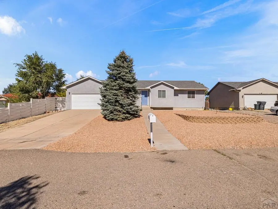 662 S Granby Lane, Pueblo West, CO 81007 - #2