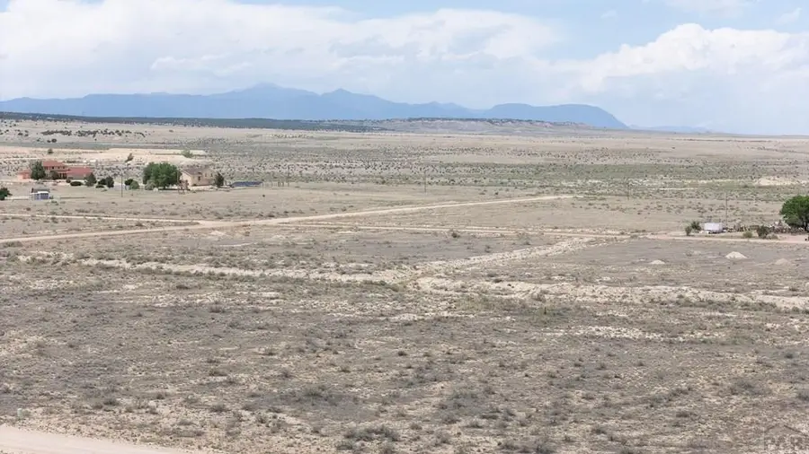 817 E Cholla Dr, Pueblo West, CO 81007 - #3