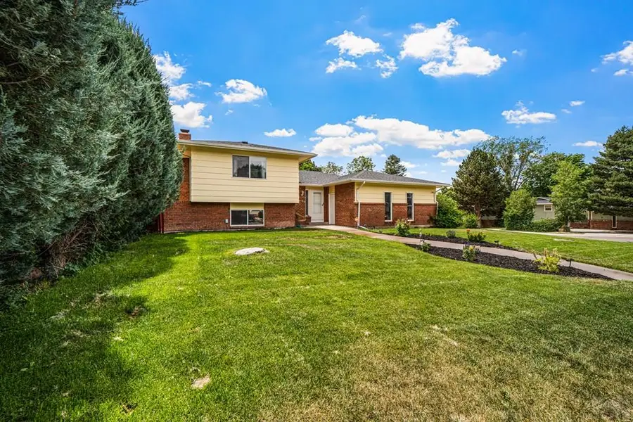 4619 Cedarweed Blvd, Pueblo, CO 81001 - #3