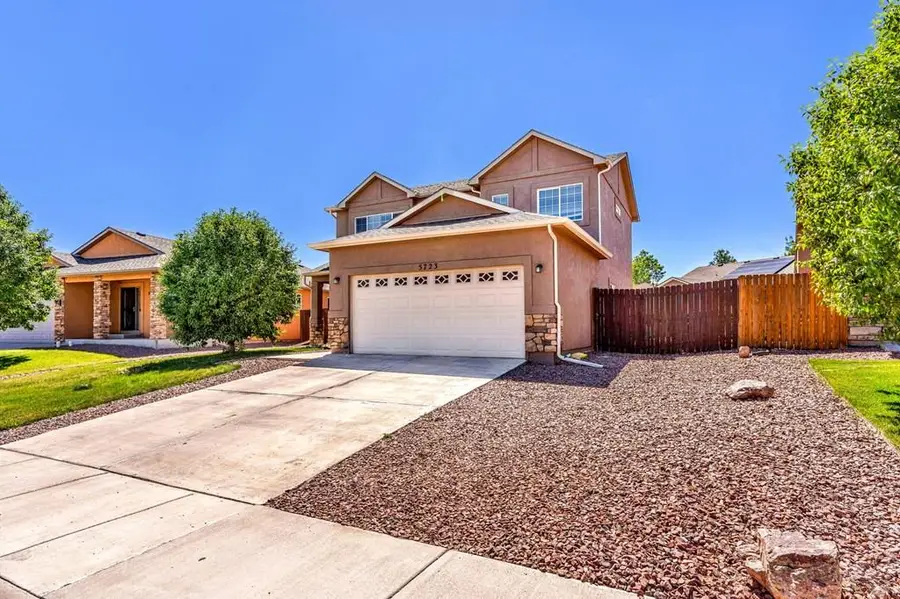 5723 Mark Twain Ln, Pueblo, CO 81008 - #3