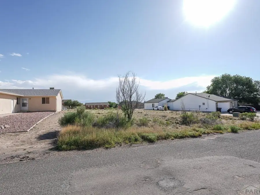 258 W Acorn Dr, Pueblo West, CO 81007 - #2