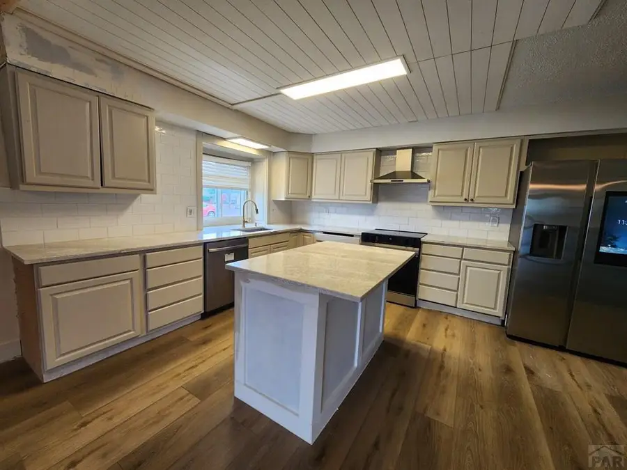 1811 Barr Ave, Canon City, CO 81212 - #3