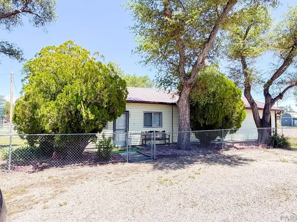 1052 Carson Ave, Las Animas, CO 81054 - #1