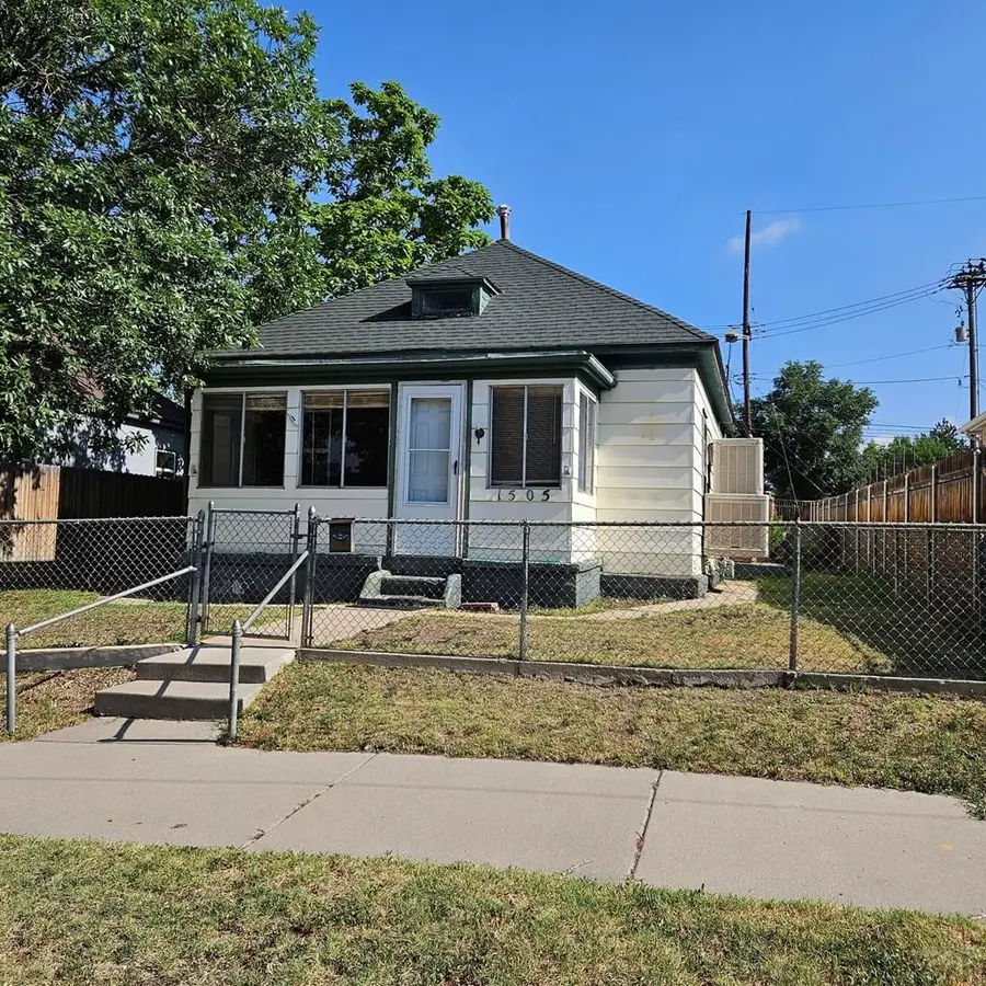 1505 W 17th St, Pueblo, CO 81003 - #2