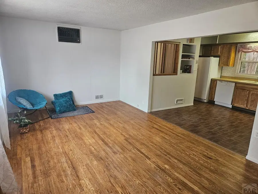 1108 Mass St, Pueblo, CO 81001 - #3